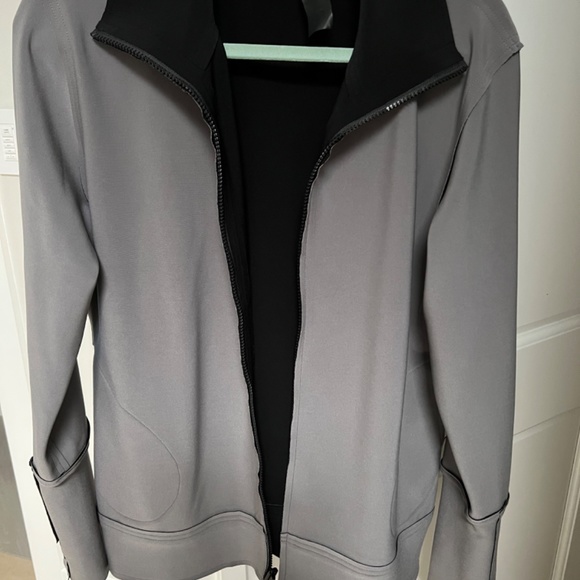 Norma Kamali jacket - Picture 5 of 5
